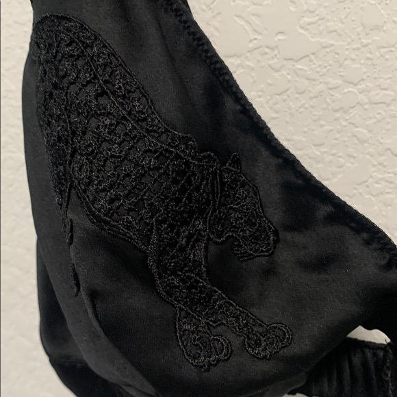 Victoria’s Secret Tiger Embroidery Black Unlined Bralette - Picture 2 of 5